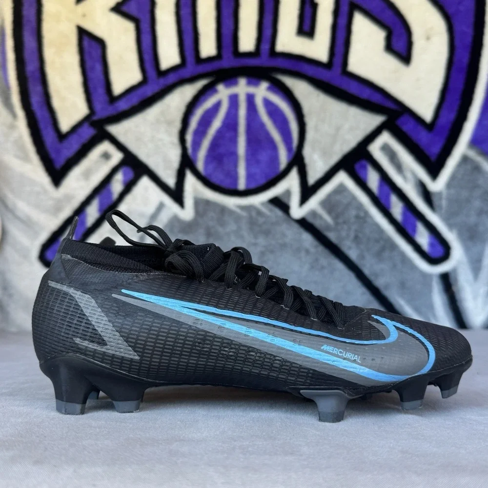 Nike product pair